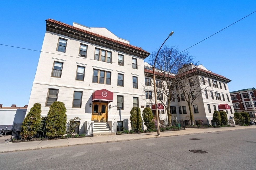 33 Brainerd Rd unit 209, Allston, MA 02134 - photo 1