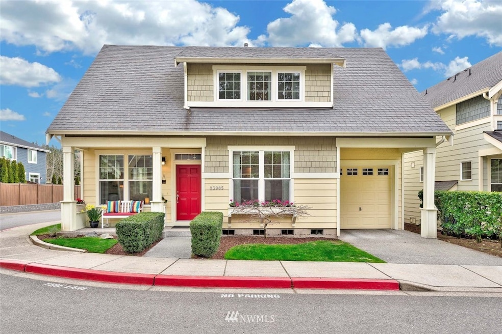 Absolutely adorable, pristine craftsman home in cottage condo community of North Creek~ rarely available. Nicely sited on corner, private lot, low dues, yards HOA maintained, the perfect lock and go! Turn-key ready!