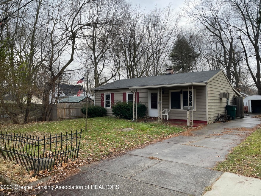1728 Roselawn Ave, Lansing, MI 48915 - photo 1