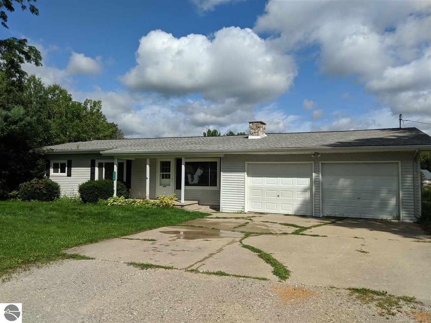 2248 W State Rd, West Branch, MI 48661 - photo 1