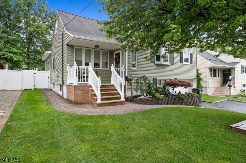 82 Brandywine Rd, Fords, NJ 08863 - photo 1