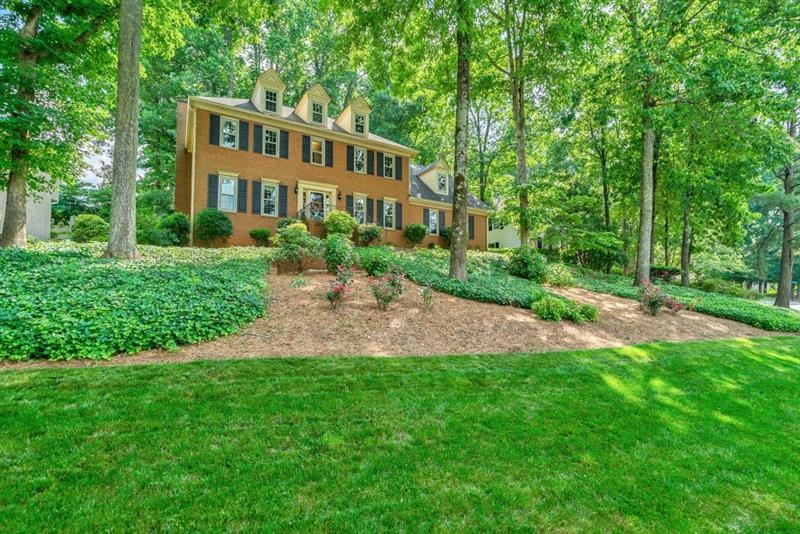 230 Clipper Bay Dr, Alpharetta, GA 30005 - photo 1