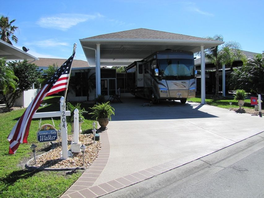 RV PORT LOT
