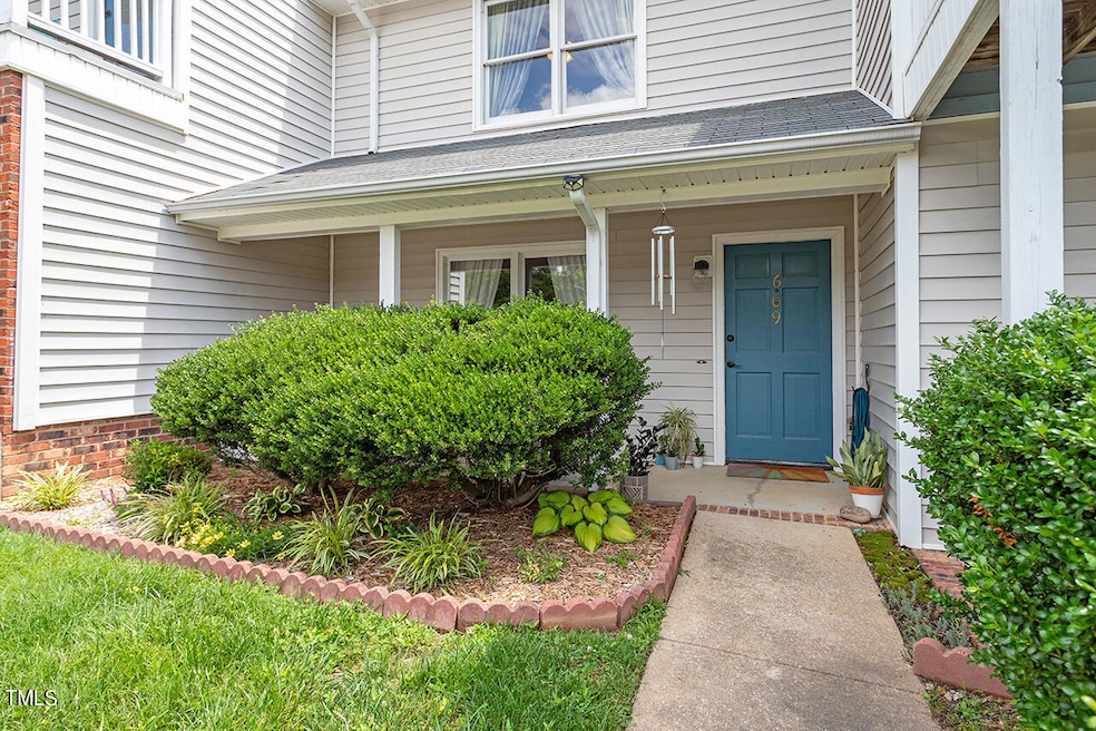 Sold $230,000 • Co-Listing Agent