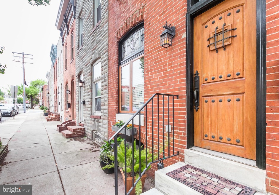 3209 Elliott St, Baltimore, MD 21224 - photo 1