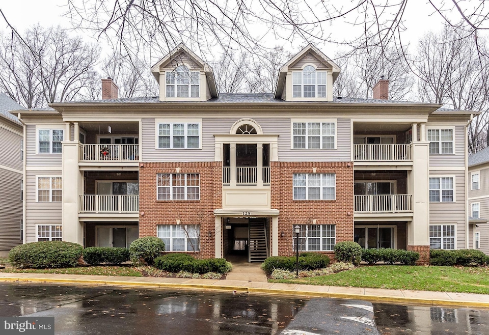 125 Timberbrook Ln unit 104, Gaithersburg, MD 20878 - photo 1