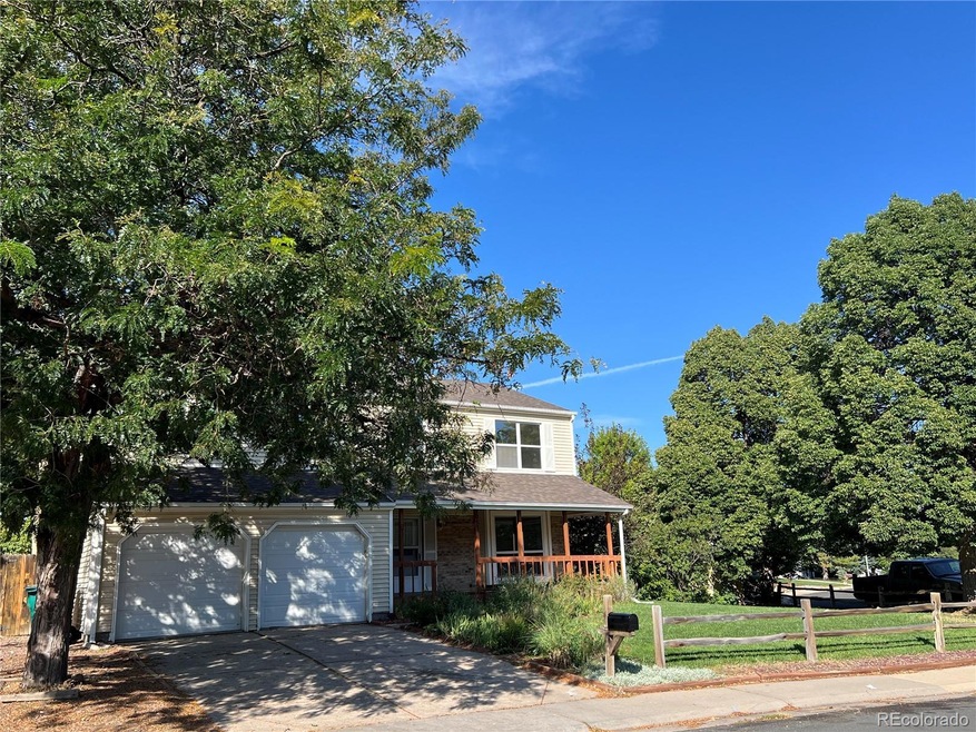 981 S Kittredge Way, Aurora, CO 80017 - photo 1