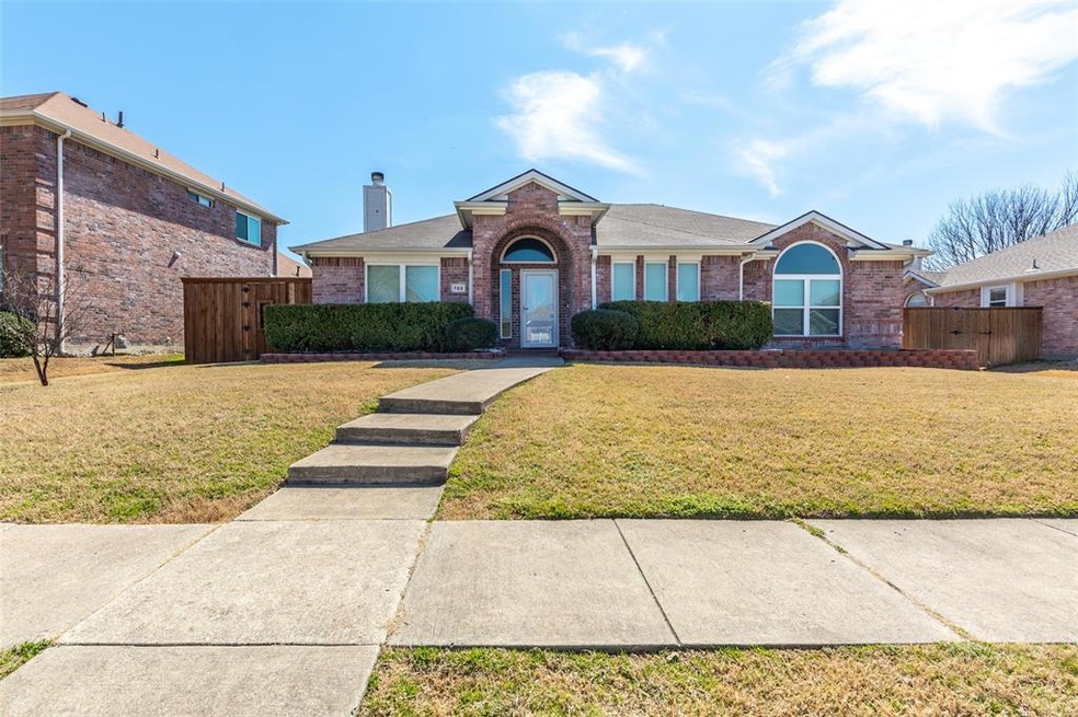 703 Nickelville Ln, Wylie, TX 75098 - photo 1