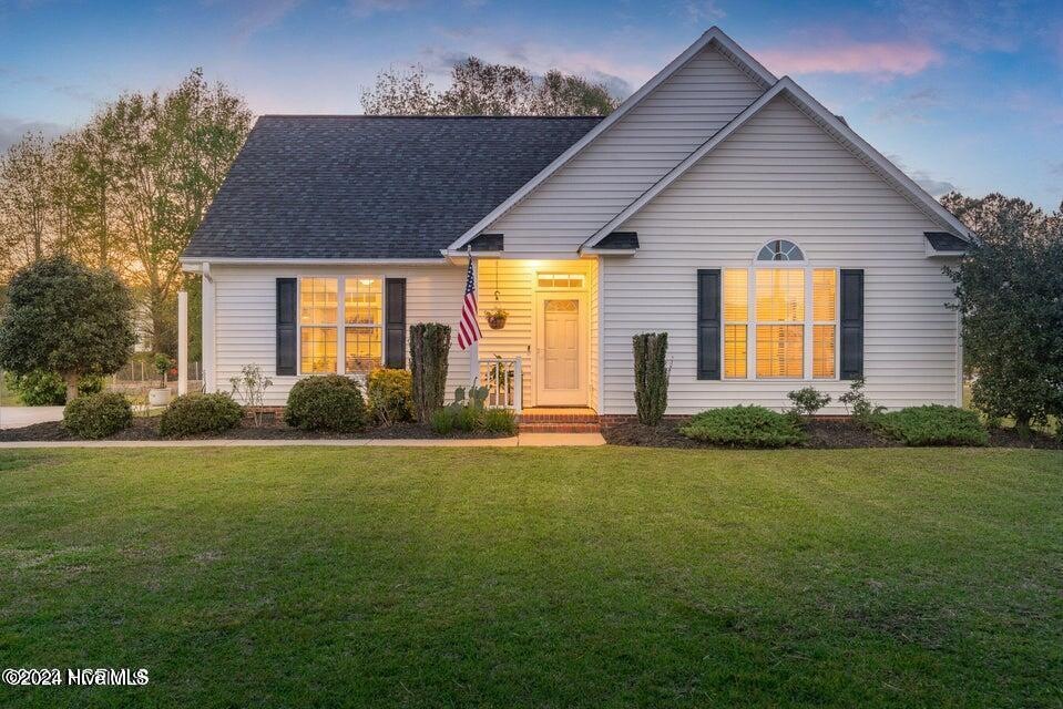 1404 Ashmoor Ln, Winterville, NC 28590 - photo 1