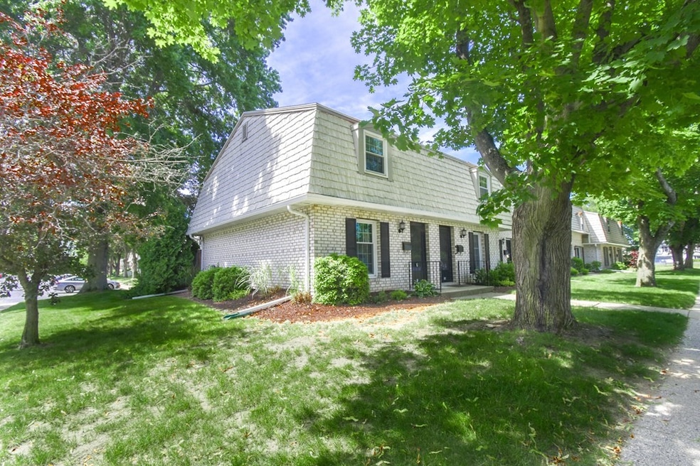 32 Corey Colonial, Agawam, MA 01001 - photo 1