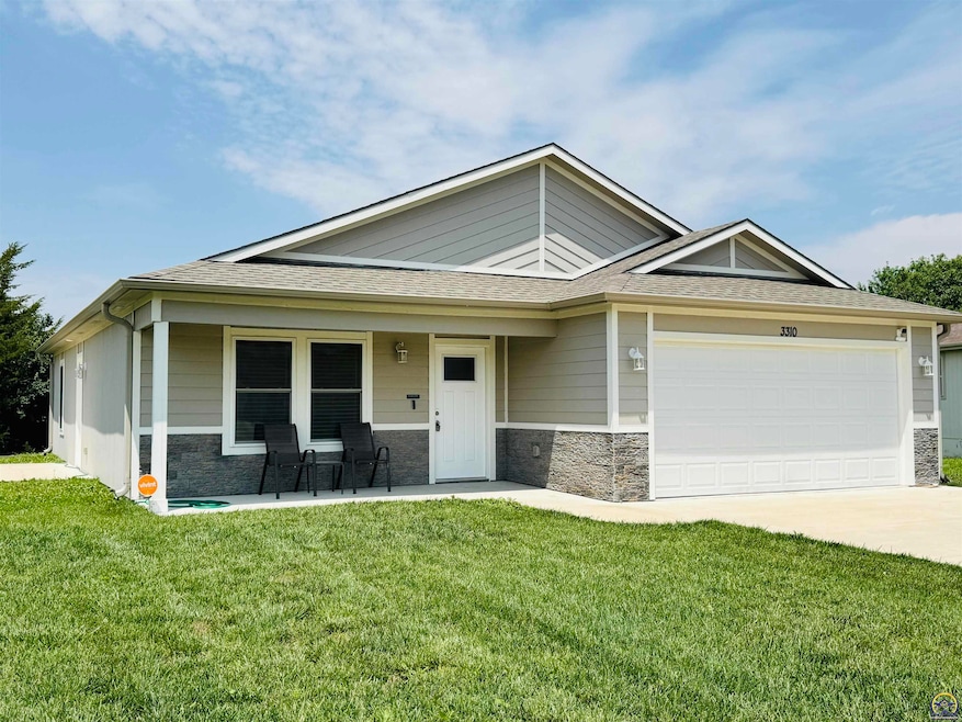 3310 SE Golden Ave, Topeka, KS 66605 - photo 1