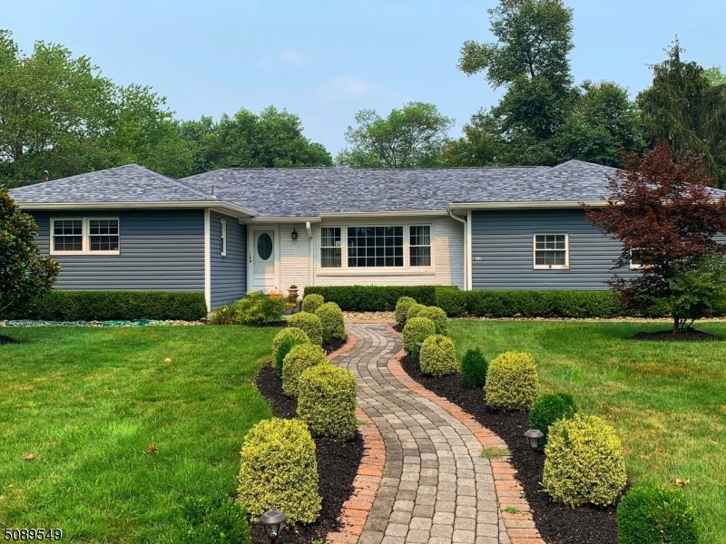 52 Canterbury Dr, Scotch Plains, NJ 07076 - photo 1