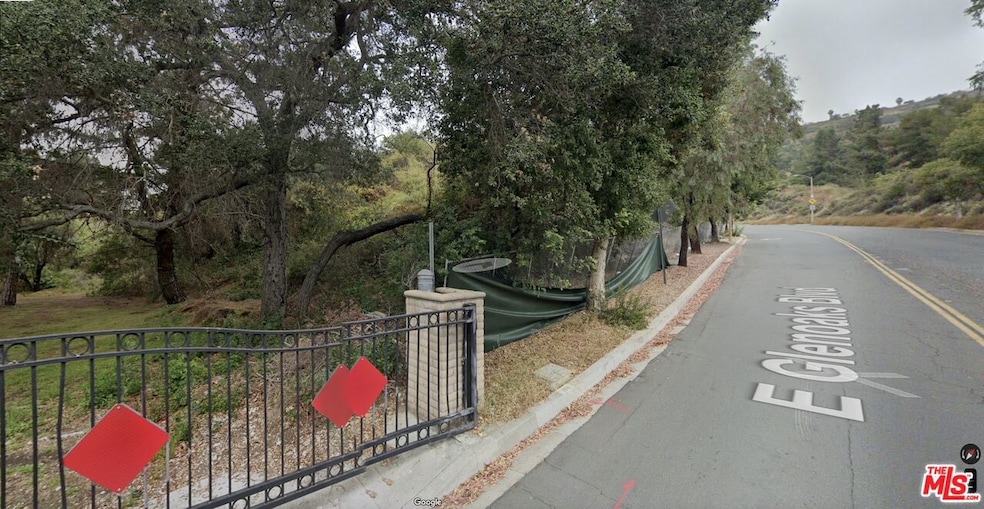 2821 E Glenoaks Blvd, Glendale, CA 91206 - photo 1