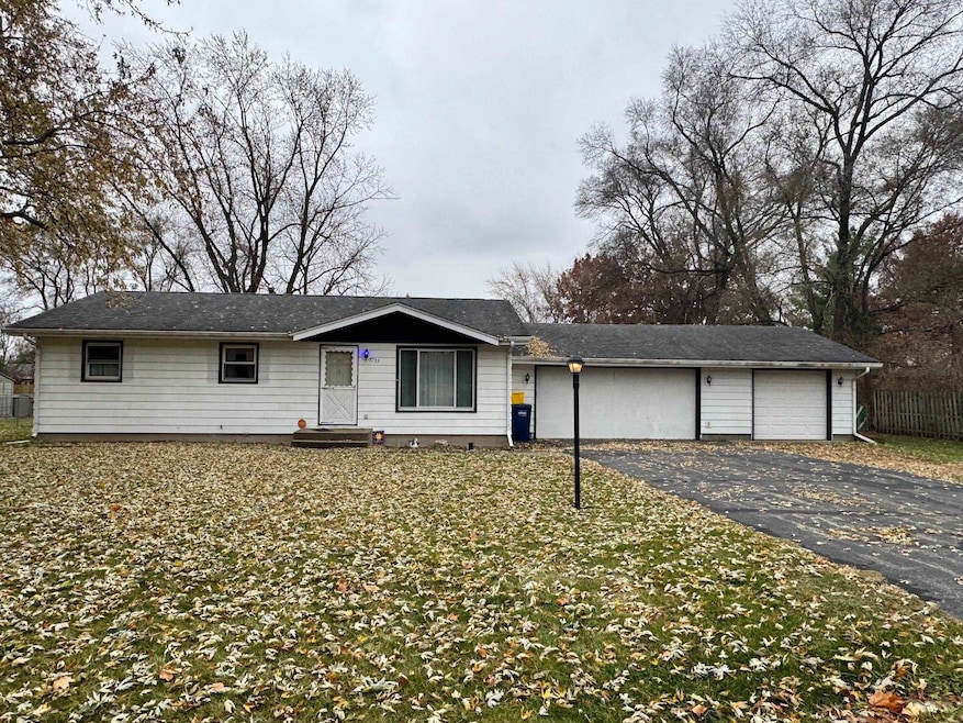 5753 Fox Ct, South Beloit, IL 61080 - photo 1