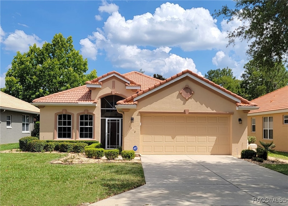 For Sale $329,700 • Co-Listing Agent