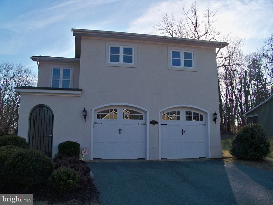 37 Hartzell Dr, Shepherdstown, WV 25443 - photo 1