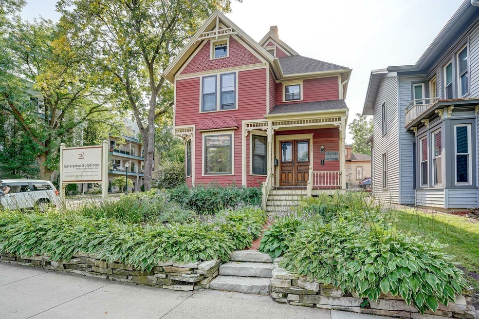 403 W Washington Ave, Madison, WI 53703 - photo 1