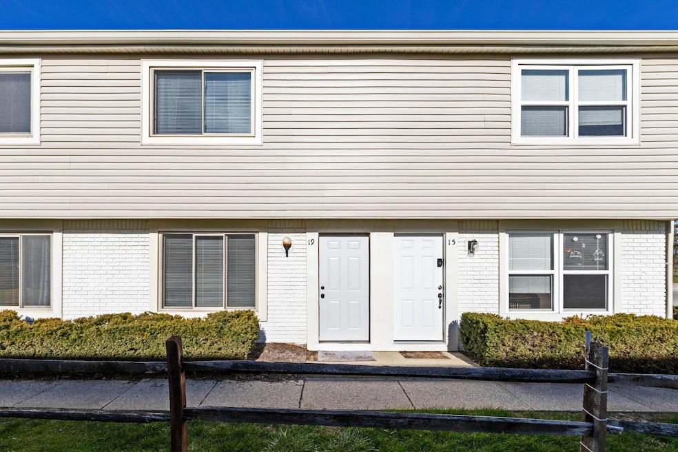 19HedgerowLaneExt_Hommati102