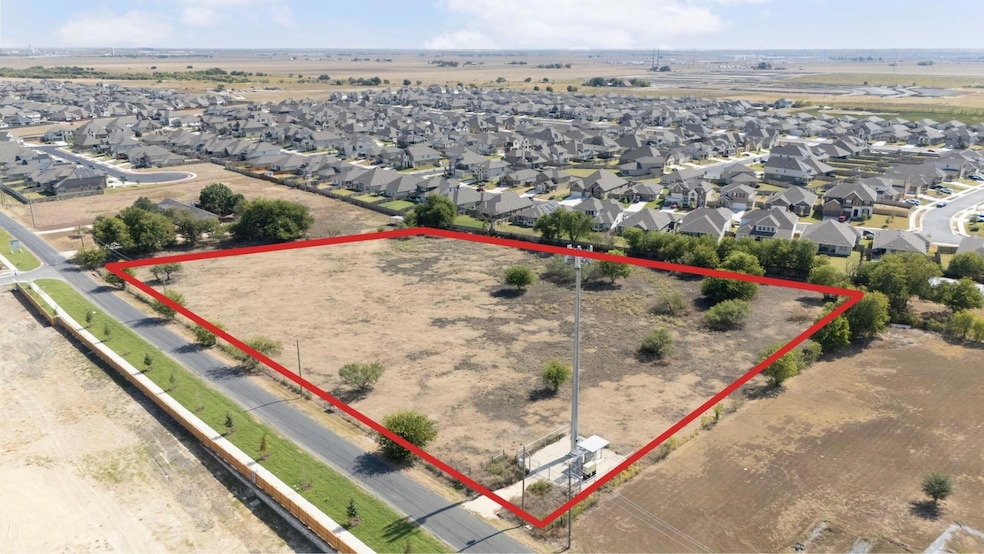 828 County Road 132, Hutto, TX 78634 - photo 1