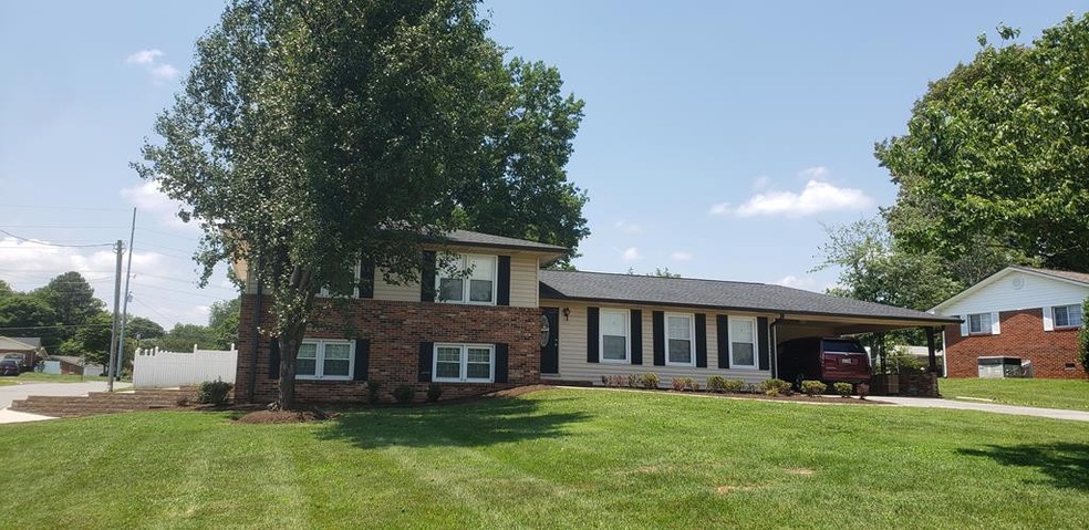 2301 Wolfe Dr NW, Cleveland, TN 37311 - photo 1