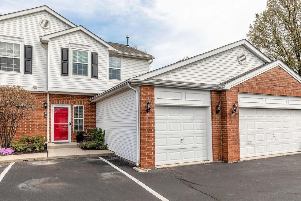 3066RavinePointe-Exterior-14