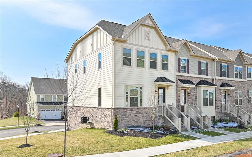 Beautiful end unit with plenty of windows!