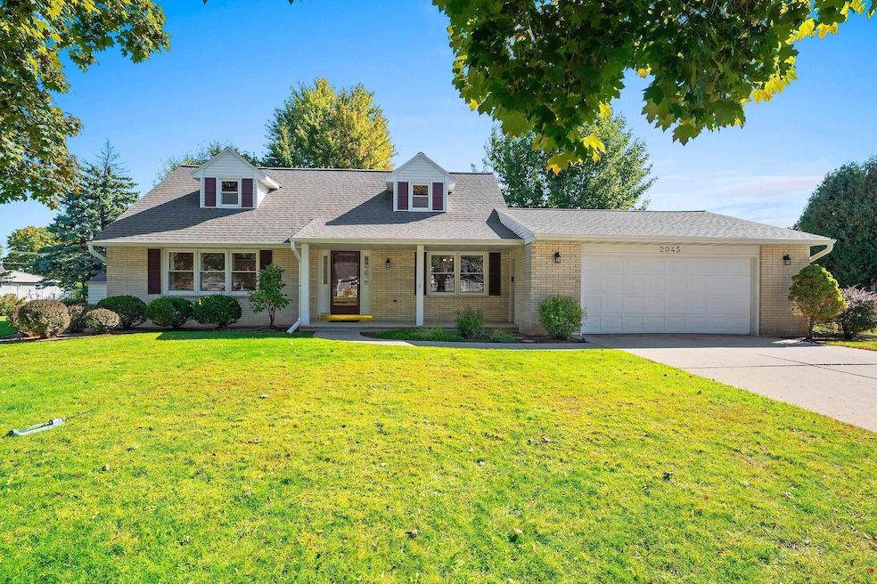 2045 Kassner Dr, Green Bay, WI 54304 - photo 1
