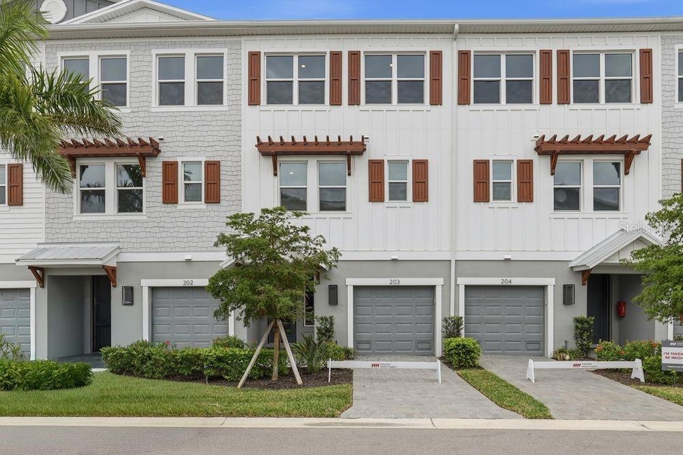 1624 Compass Pointe Ct unit 203, Punta Gorda, FL 33950 - photo 1