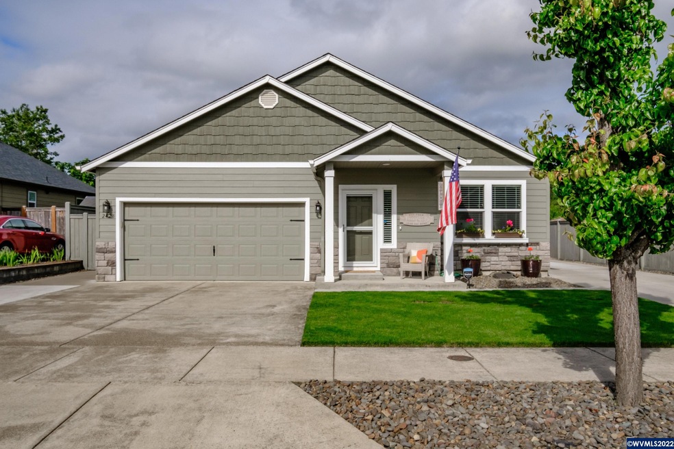 2428 Perfect Ln SW, Albany, OR 97321 - photo 1