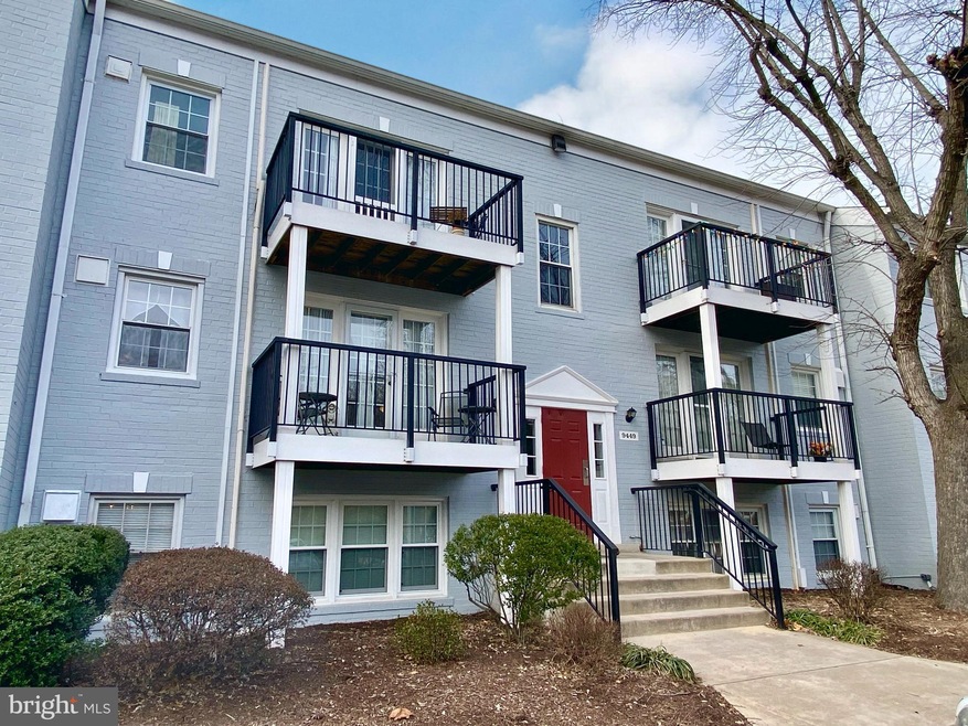 9449 Fairfax Blvd unit 104, Fairfax, VA 22031 - photo 1