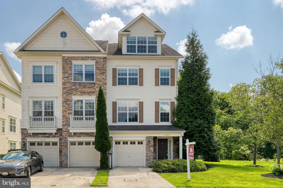 4301 Vintage Ivy Ln, Owings Mills, MD 21117 - photo 1