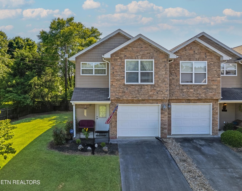 1003 Woullard-129