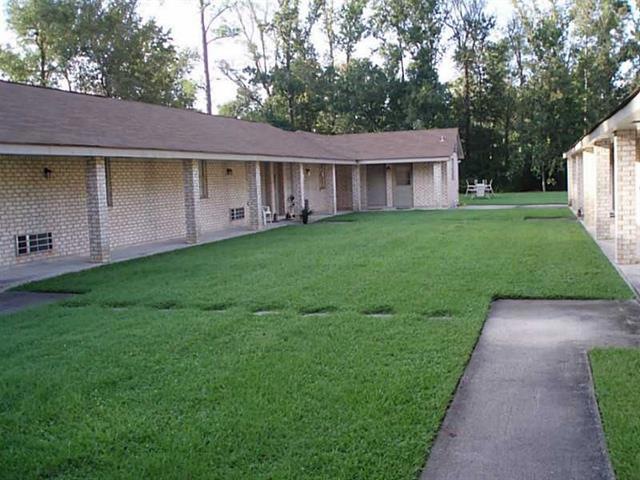 1050 Cousin St unit M, Slidell, LA 70458 - photo 1