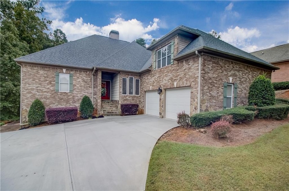 800 Links View Dr, Sugar Hill, GA 30518 - photo 1