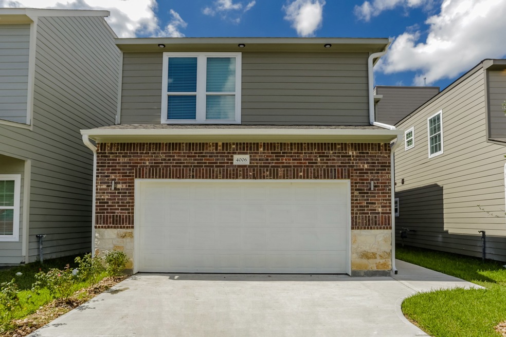 4006 Weslow St, Houston, TX 77087 - photo 1