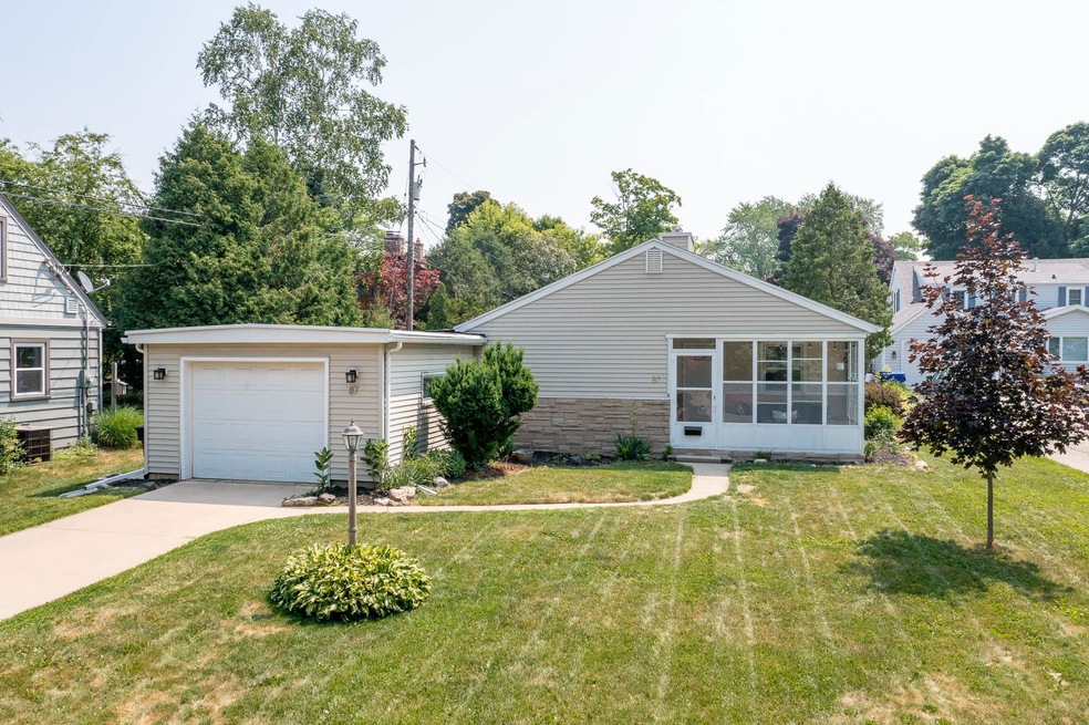 87 Cherry Ct, Appleton, WI 54915 - photo 1