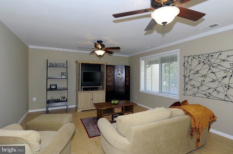 10069 Windstream Dr unit 5, Columbia, MD 21044 - photo 1