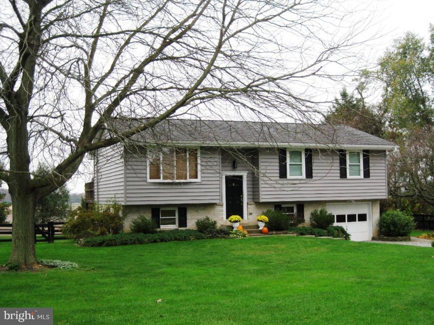 394 Mount Eden Rd, Kirkwood, PA 17536 - photo 1