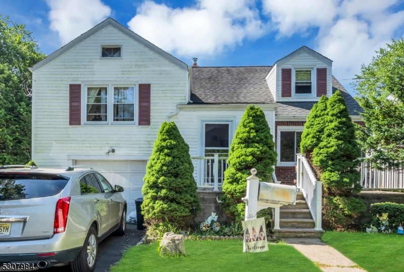 37 Congressional Pkwy, Livingston, NJ 07039 - photo 1