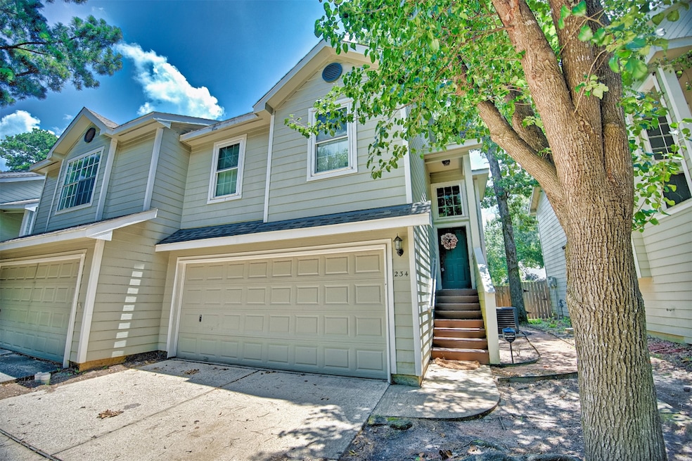 234 S Walden Elms Cir, Spring, TX 77382 - photo 1