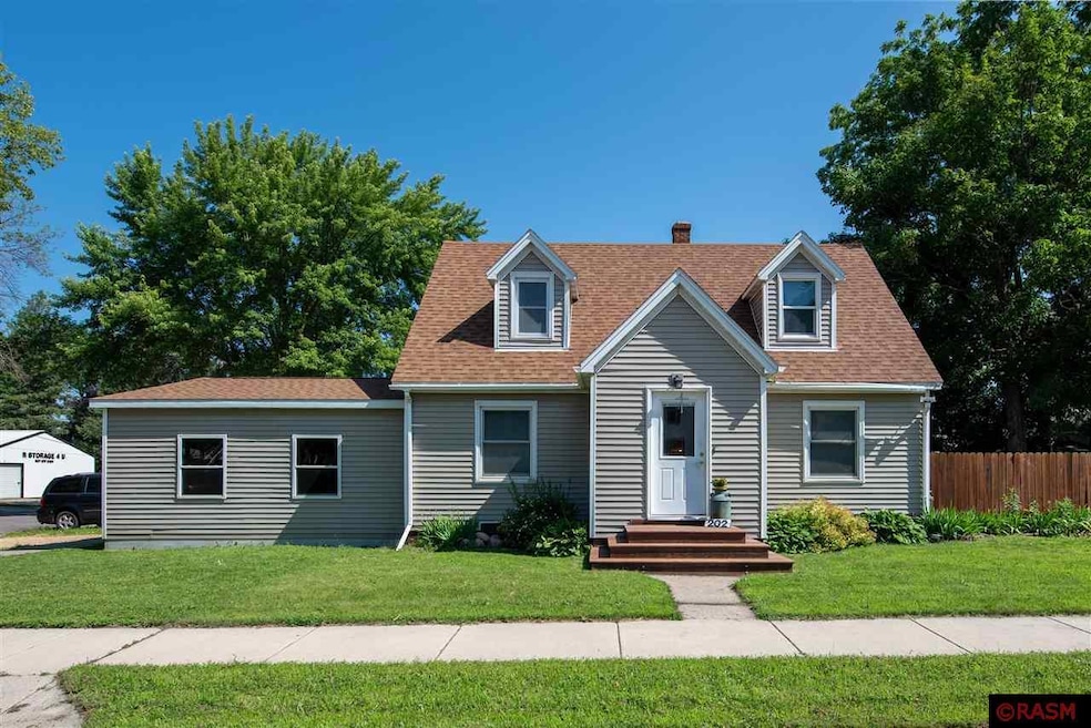 202 Silver St E, Mapleton, MN 56065 - photo 1