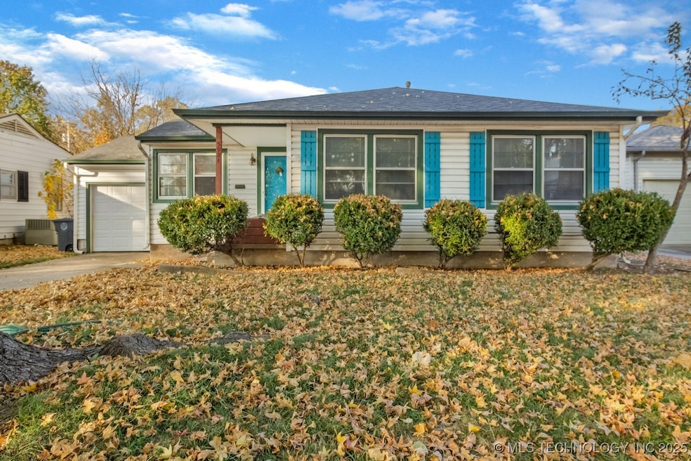 3921 E 34th St, Tulsa, OK 74135 - photo 1