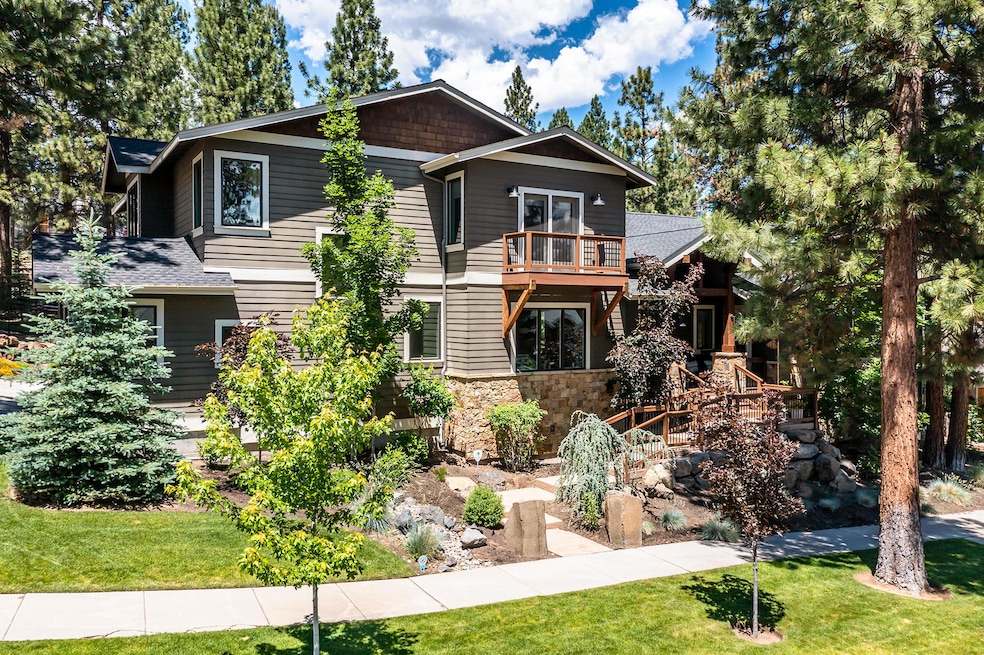 2395 NW Morningwood Way, Bend, OR 97703 - photo 1