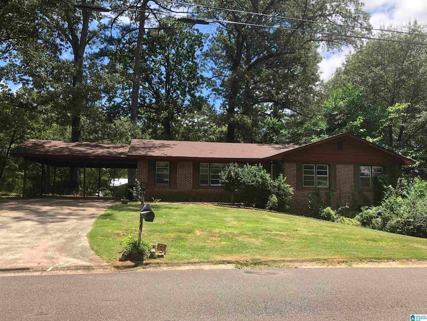 1037 Avocado Dr, Birmingham, AL 35214 - photo 1