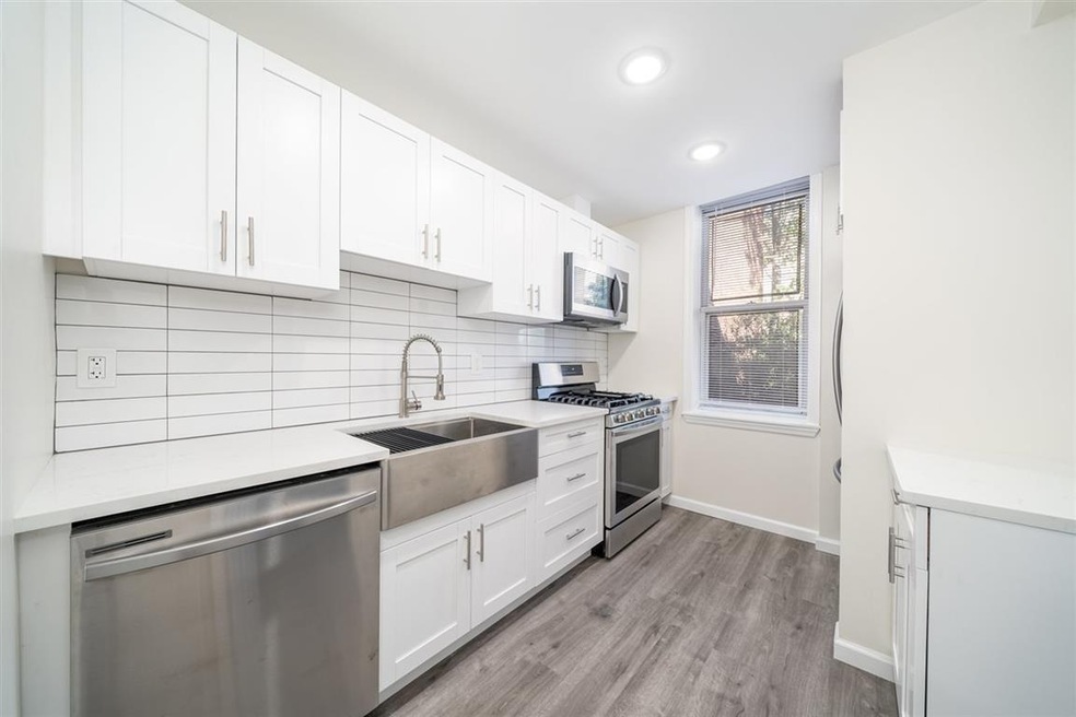 6512 Palisade Ave unit 2, West New York, NJ 07093 - photo 1