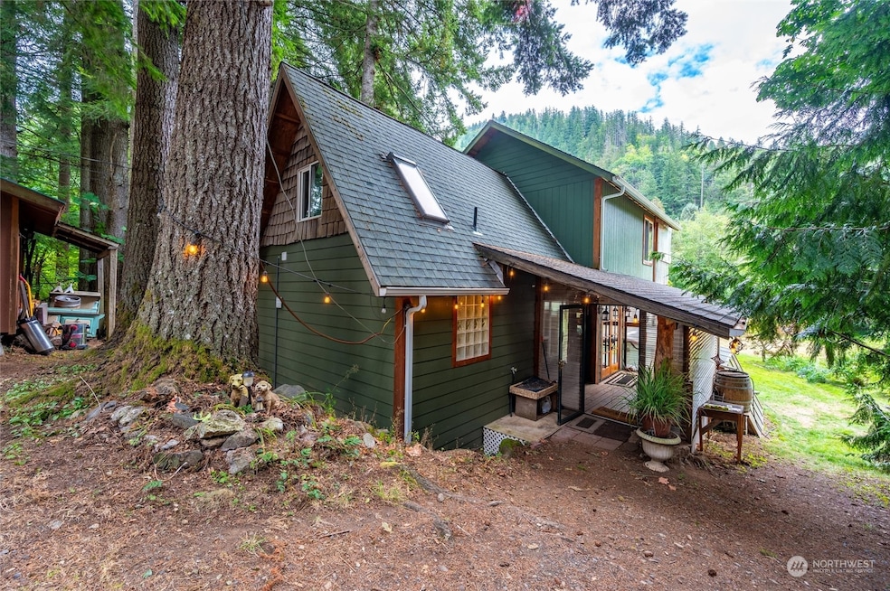 6381 Overland Trail, Maple Falls, WA 98266 MLS NWM2160272