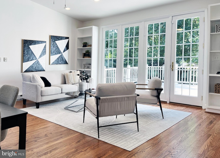 Under Contract $1,299,000