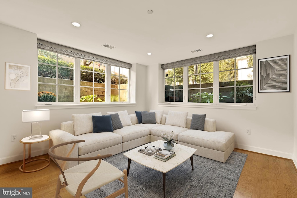 150 V St NW unit VL02, Washington, DC 20001 - photo 1