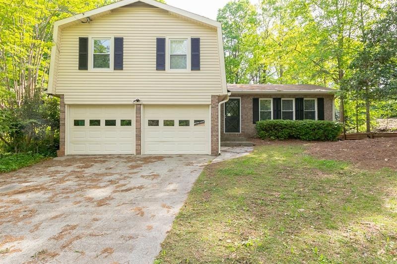 964 Camp Creek Dr SW, Lilburn, GA 30047 - photo 1