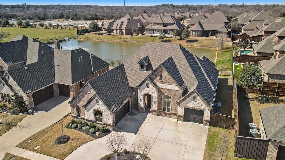 7821 Bentley Dr, North Richland Hills, TX 76182 - photo 1